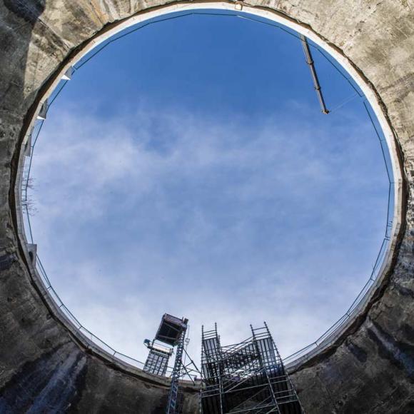 Luchtbeeld vanuit een waterzuiveringsinstallatie