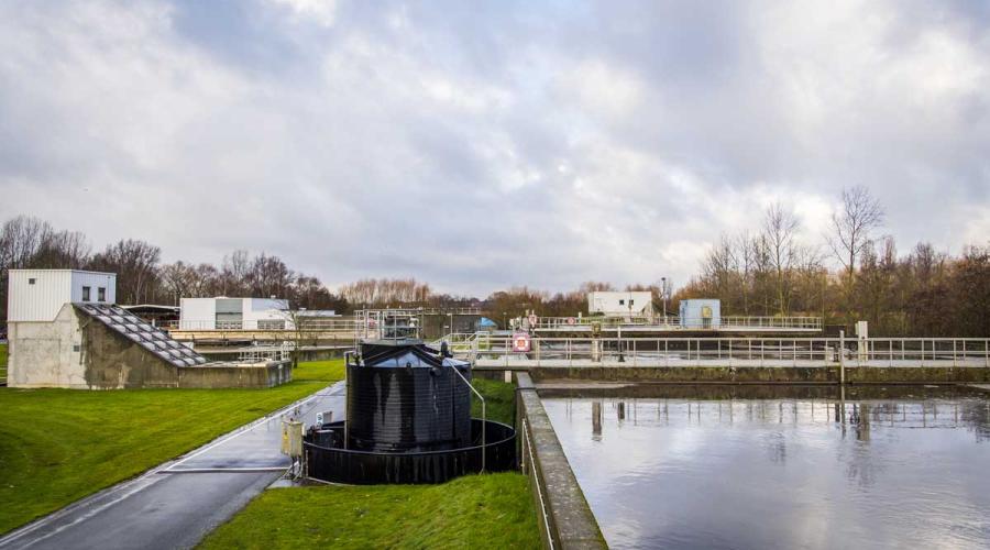 veilige opslag chemicaliën Aquafin 