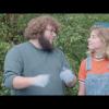 Aflevering 4, 'Proper water= leuk water' - Tinneke en Manu maken een beek proper, knutselen met wat ze vinden en daarna…is het feest!