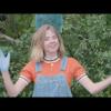 Aflevering 4, 'Proper water = leuk water' - Tinneke en Manu maken een beek proper, knutselen met wat ze vinden en daarna…is het feest!